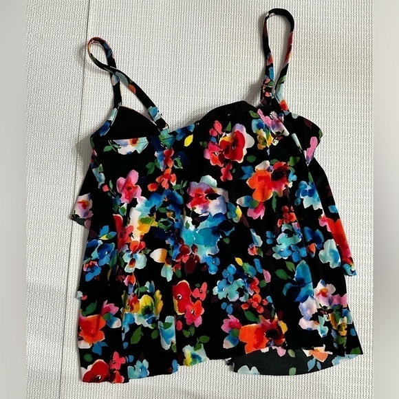 Aqua Green® Women's UPF 50 V-Neck Angled Tiered Tankini Top Multi Floral Print S - Picture 6 of 9